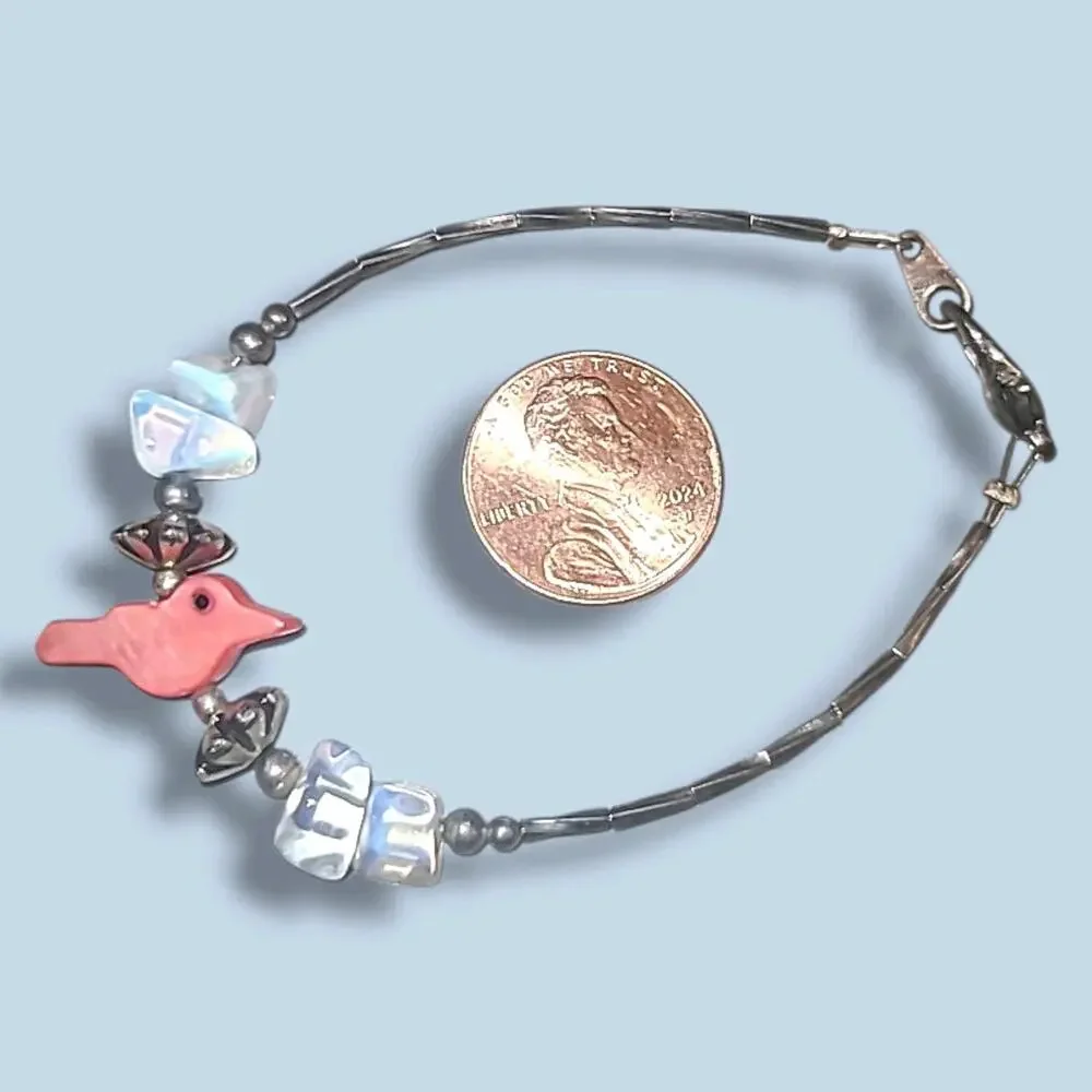 Vintage Liquid Silver Red Mop Carved Bird‎ Bead Bracelet - Picture 4 of 5